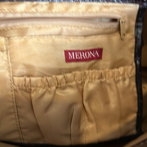 Leather large tote, bag animal print from the bottom cross is 17 inches - Picture 8 of 9